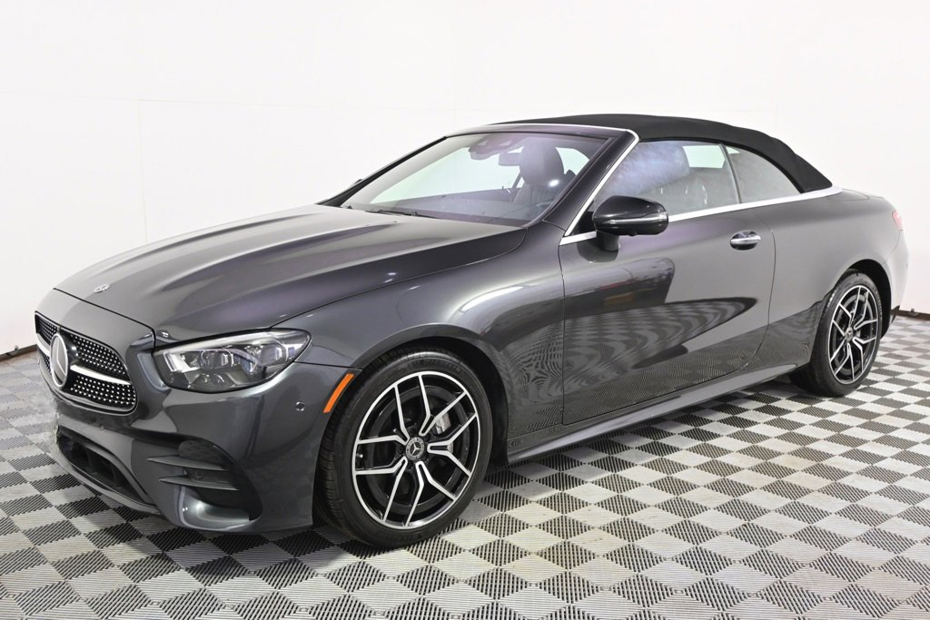 01bae144c7d4455c81e1e23994808976